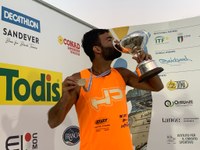Tommaso Giovannini: il campione del mondo di Beach Tennis studia al DE