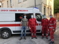 Dalla collaborazione tra studenti ed ex studenti del Dipartimento di Ingegneria di Unife e i propri docenti  le visiere ad hoc realizzate per la Croce Rossa